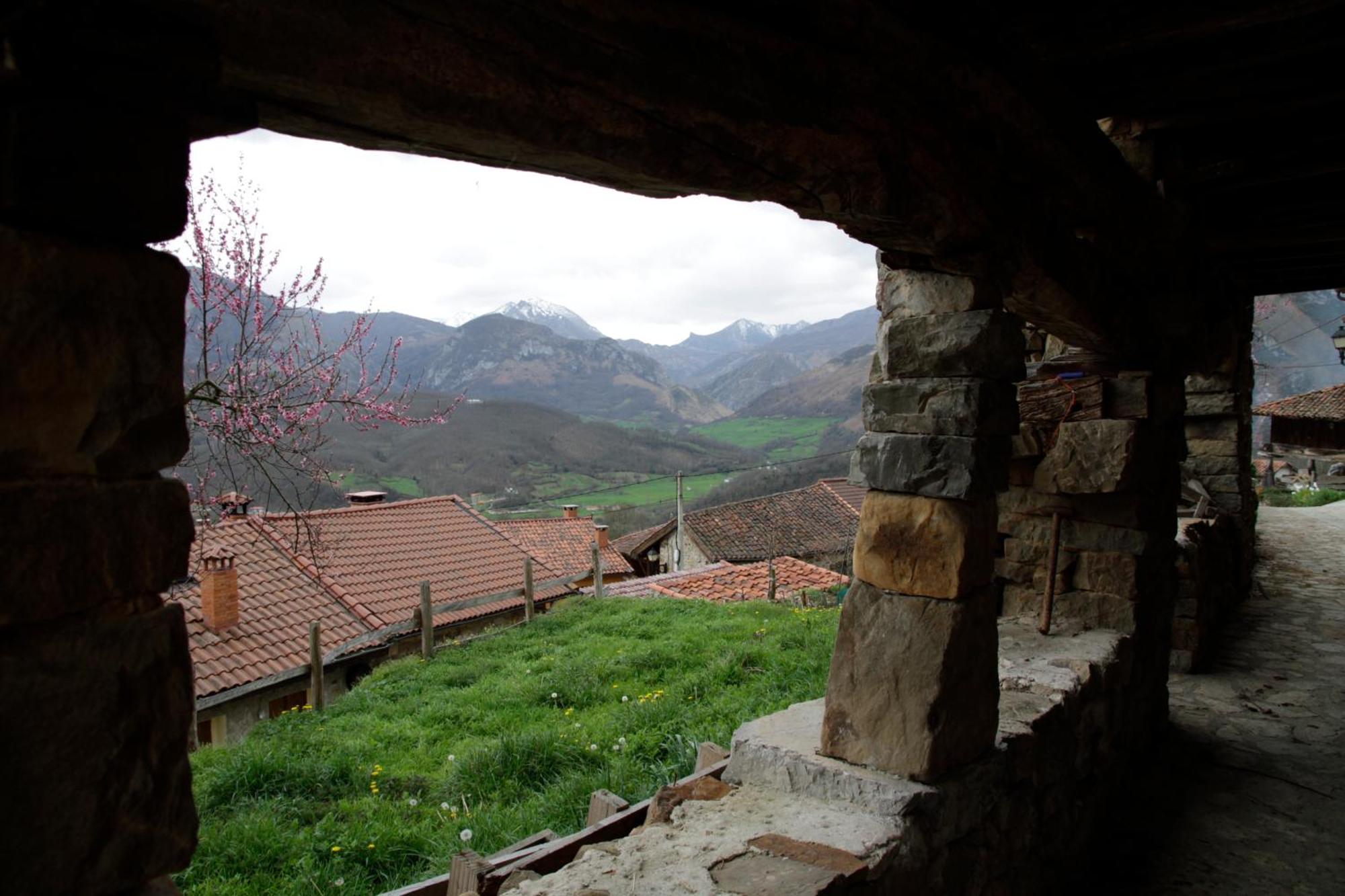 Apartamentos Rurales El Collain De Campiellos Exterior foto