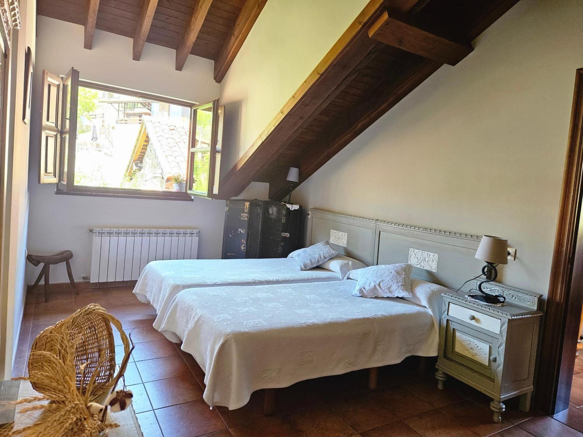 Apartamentos Rurales El Collain De Campiellos Zimmer foto